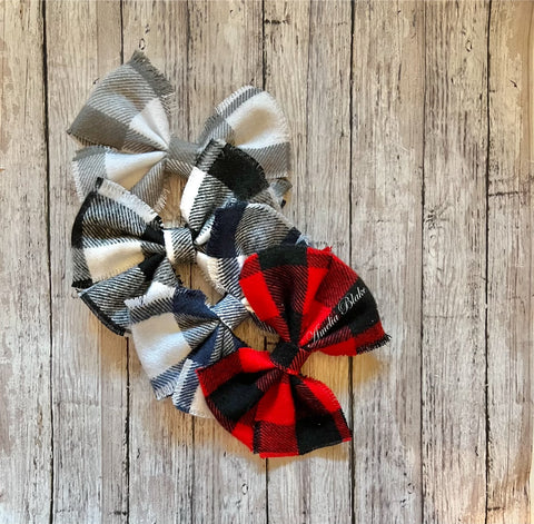 Flannel pinwheel bows