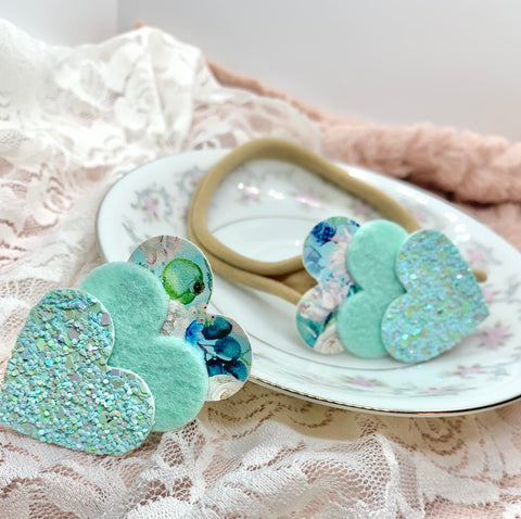 Mint floral hearts