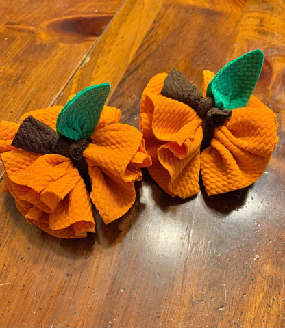 Pumpkin bows